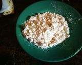 Foto del paso 6 de la receta: Merlucitas con setas salteadas al ajillo