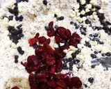 Foto langkah ke 2 dari resep Cranberry Chocolate Scones.