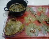 A picture of step 3 of Stuffed Grape Leaves.