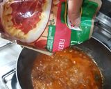 Foto del paso 2 de la receta: Ravioles con bologñesa de hamburguesas🍔