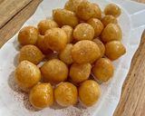 Foto langkah ke 6 dari resep Loukoumades / Greek donuts.