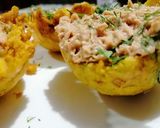 Foto del paso 5 de la receta: Canastilla de plátano verde rellenas de atún en salsa rosada