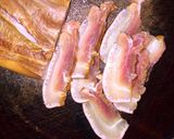 Hình bước làm 6 của món Rau cải làn xào thịt hun khói
