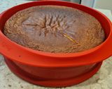 Foto del paso 6 de la receta Bizcocho de chocolate blanco con cobertura de Milka