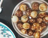 A picture of step 5 of Appe from Idli batter.