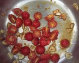 Foto del paso 1 de la receta Mejillones con crema mediterránea