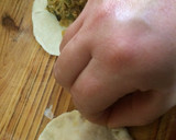 Foto del paso 3 de la receta: Empanadas de mariscos