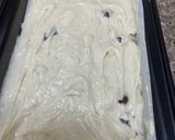 A picture of step 5 of Chocolate chip banana bread.