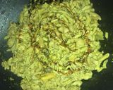 Foto langkah ke 3 dari resep Tumis Usus dan Kulit Ayam untuk Topping Mie Ayam.