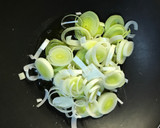 Foto del paso 5 de la receta: Hojaldre de salmón