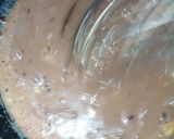 A picture of step 8 of Eggless pancake😍.