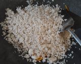 Foto langkah ke 2 dari resep Simple Fried Rice.