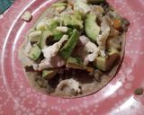 Foto del paso 7 de la receta: Almuerzo saludable de tortilla con lentejas, pollo y ensalada