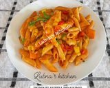 A picture of step 4 of PENNE WITH PRAWNS:.