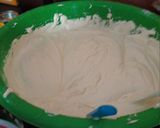 Foto langkah ke 2 dari resep Bolu kukus mekar santan 1 telur anti gagal.