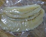A picture of step 1 of Vietnamese Fried Banana (Bánh Chuối Chiên).