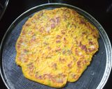 A picture of step 3 of Dal Chila.