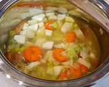 Foto del paso 3 de la receta: Crema de puerros, zanahorias y calabacín