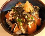 A picture of step 25 of Salmon Donburi (Salmon rice bowl).