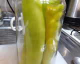 Foto del paso 3 de la receta: Ajíes en vinagre