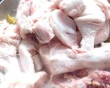 Foto langkah ke 1 dari resep Ayam Pedas Bumbu Kemangi.