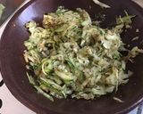Une image de l'étape 5 de Bars farcis courgette échalotes et épices.