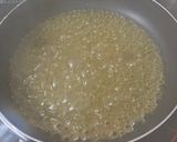 Hình bước làm 2 của món Khô Cá Lóc Chiên Dấm Đường