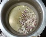 A picture of step 5 of Moti Pulao.