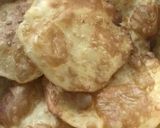 A picture of step 11 of Simple Navratri Thali: Puri, Begun Bhaja & Halwa.