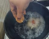A picture of step 6 of Ulli vadai (onion vadai).
