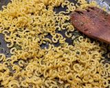 Foto del paso 6 de la receta: Fideos (fideuà) con cazón y rape