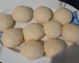 A picture of step 5 of Milk powder chapati.