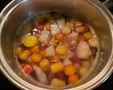 Une image de l'étape 1 de Soupe carottes, orange et pain d’épices.