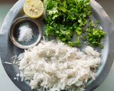 A picture of step 1 of Grated radish salad (mooli ka laccha).
