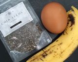 Foto langkah ke 1 dari resep Pancake Pisang Chia Seeds w/ Madu.