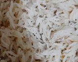 A picture of step 3 of Zeera rice.