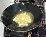 Foto langkah ke 2 dari resep Sambal Goreng Kentang Udang.