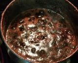 A picture of step 2 of Apple Hazelnut Cranberry Sauce.