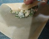 A picture of step 2 of Spinach paneer cigar.
