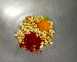 A picture of step 1 of Diet Bhel.