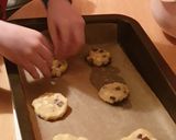 A picture of step 5 of Easy Bake Chocolate Chip Cookies.