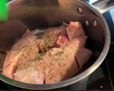 Foto del paso 1 de la receta: Alubias con manitas de cerdo