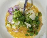 Foto langkah ke 3 dari resep Omelette Kol Ungu.