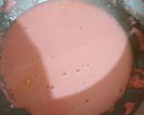A picture of step 2 of Mango strawberry cake.