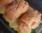 Foto del paso 3 de la receta Pechuga de pollo al horno con salsa de yogur y patatas
