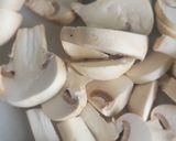 Foto del paso 2 de la receta: Pizza de berros y champiñones