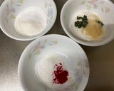 A picture of step 1 of Japanese Kawaii Kusa-Mochi.