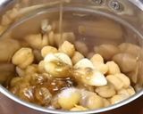 A picture of step 2 of Garlic hummus.