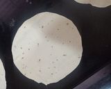 A picture of step 2 of Sindhi Daal Pakwan.