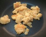 A picture of step 4 of Aloo ka halwa.